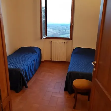 Casa Con Piscina Camino E Biliardo *