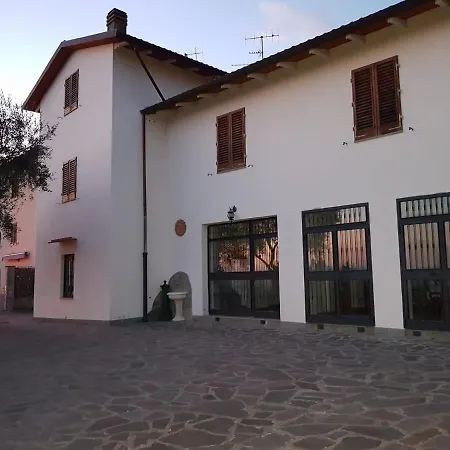 Casa Con Piscina Camino E Biliardo *