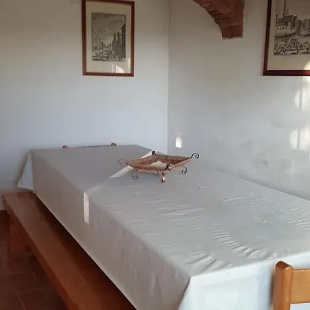 Casa Con Piscina Camino E Biliardo * 산기스티노발다르노